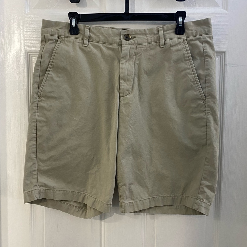 Vintage Classic GAP khakis, Men's Shorts, size 34